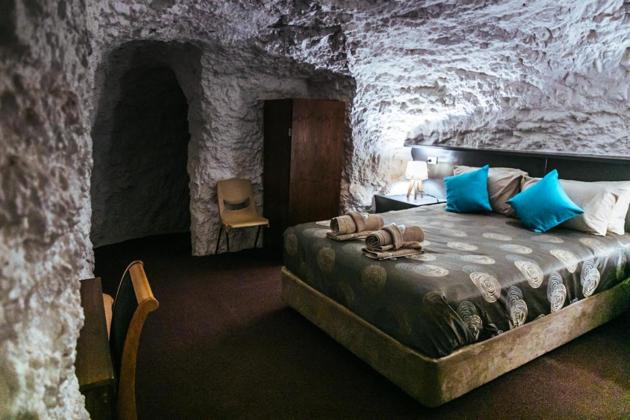 White Cliffs Underground Motel Εξωτερικό φωτογραφία