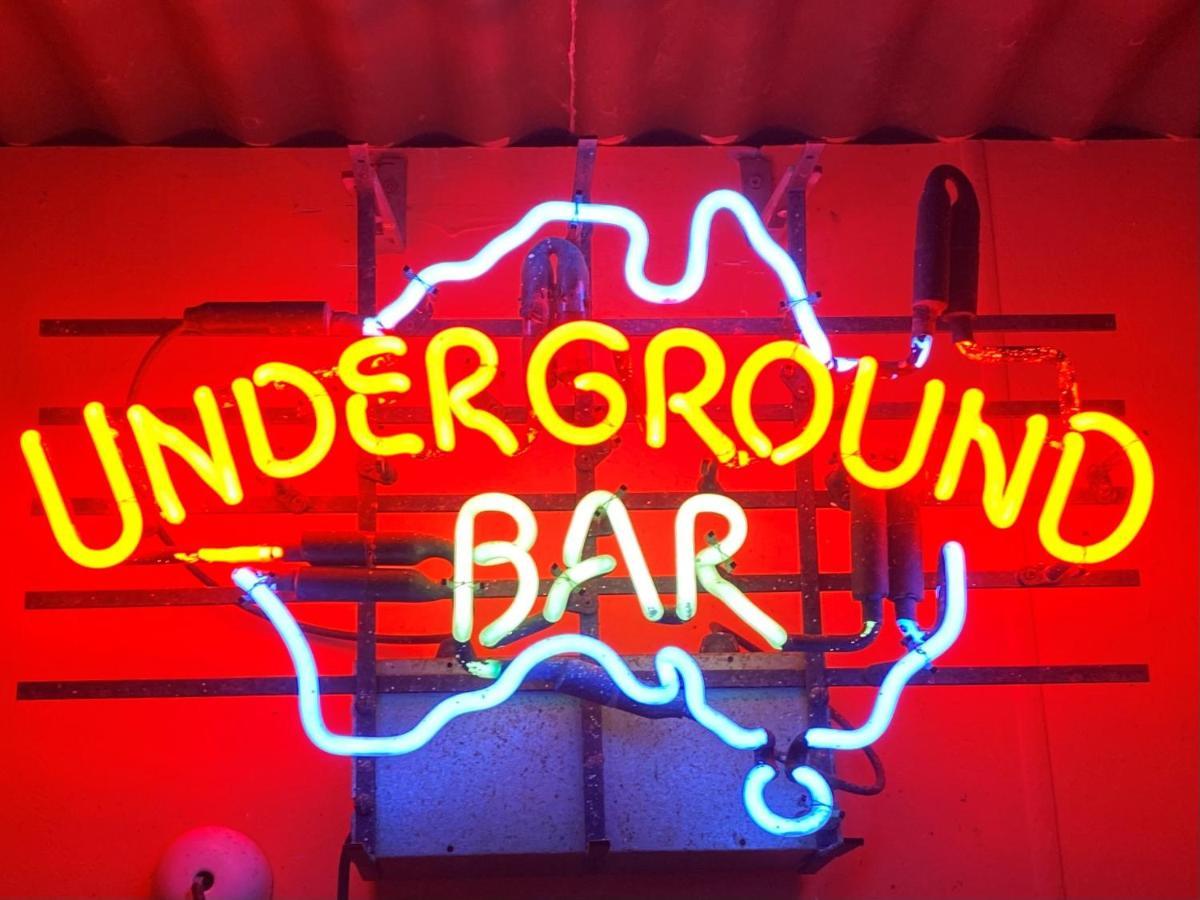 White Cliffs Underground Motel Εξωτερικό φωτογραφία